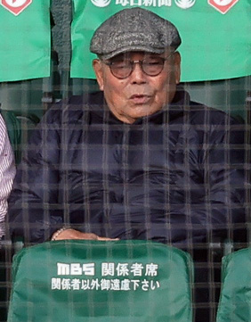 佐野日大対三重　佐野日大の中村盛汰の祖父・順司氏（撮影・上山淳一）