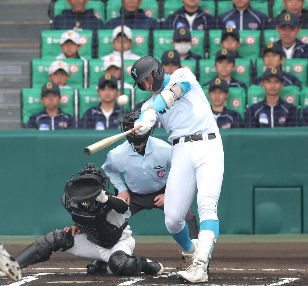 「日刊スポーツベストナイン」に一塁手で選出された山梨学院・菰田陽生