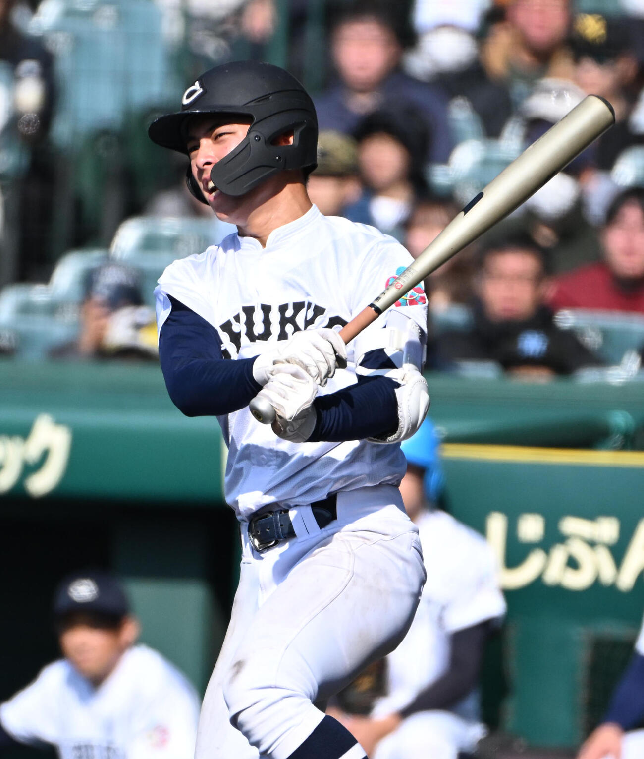 中京大中京対八戸学院光星　2回表中京大中京2死　田中大晴は左安打を放つ（撮影・石井愛子）