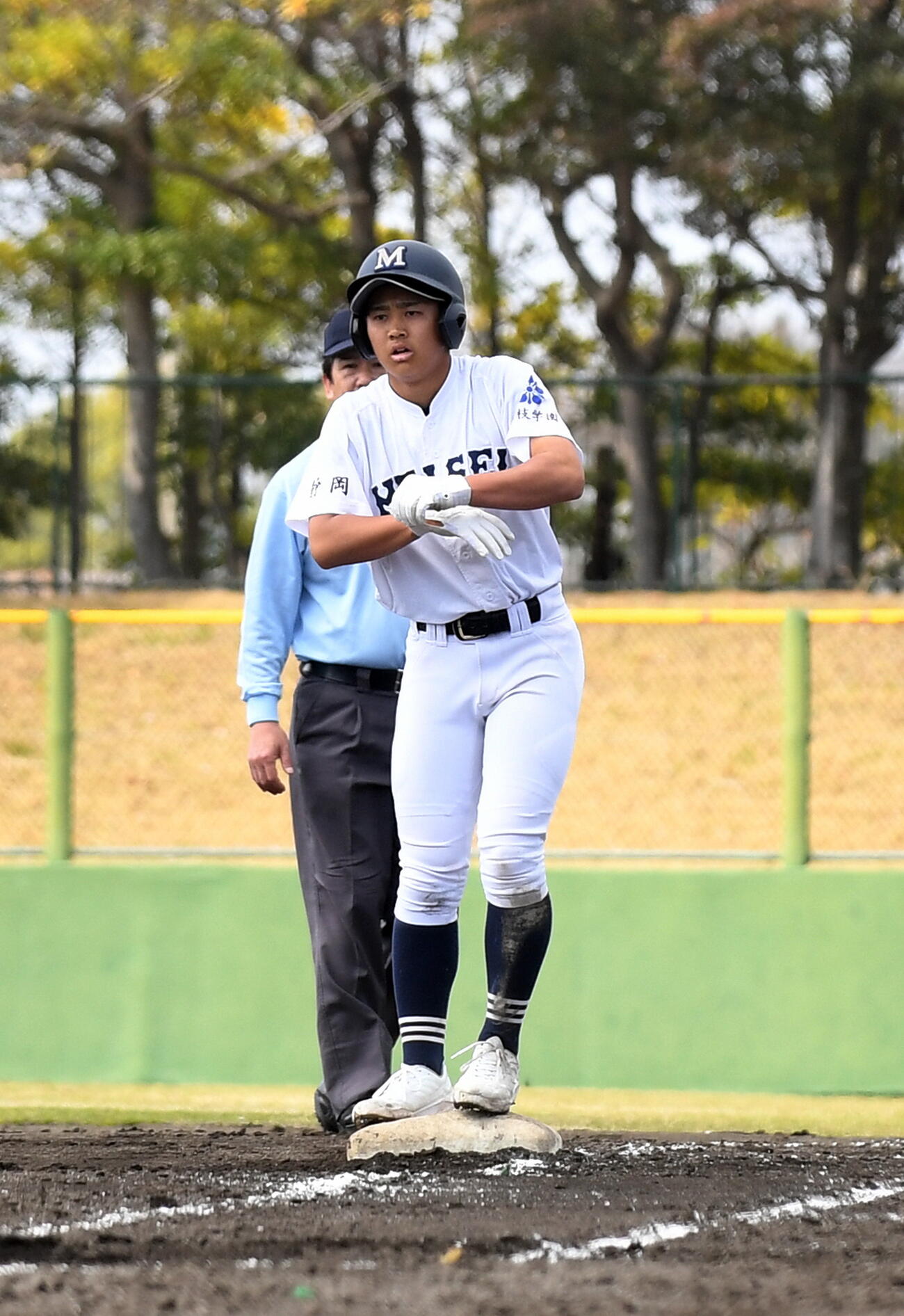藤枝明誠対島田樟誠　4安打1打点と暴れた藤枝明誠・鈴木泰
