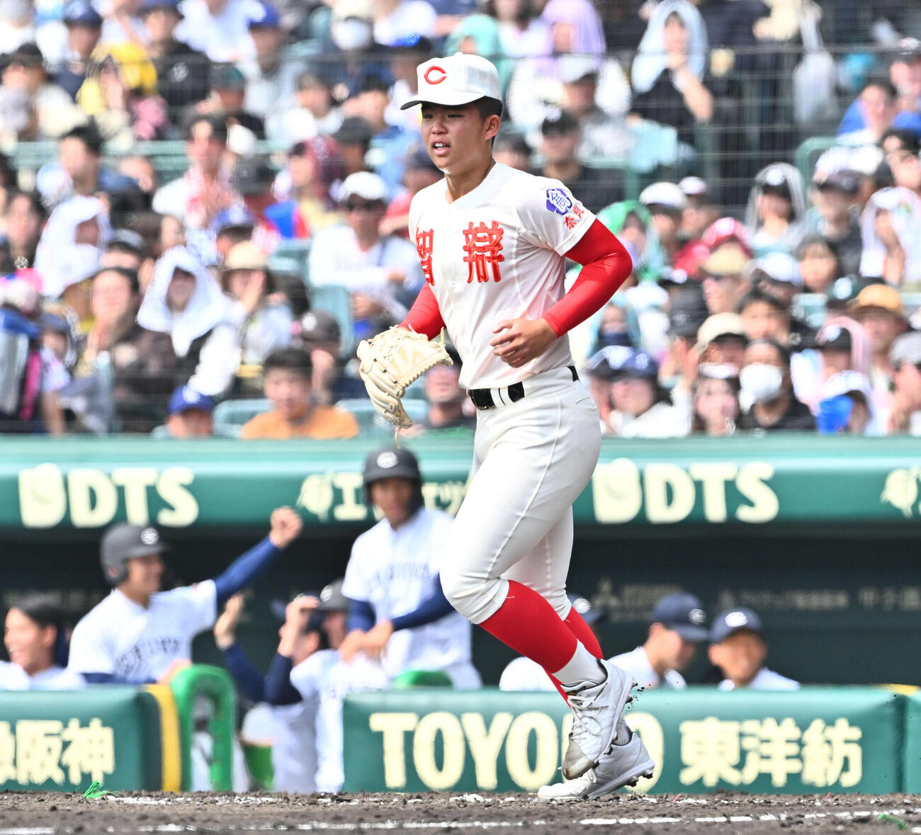 中京大中京対智弁学園　3回表、先制を許した智弁学園先発の杉本（撮影・滝沢徹郎）