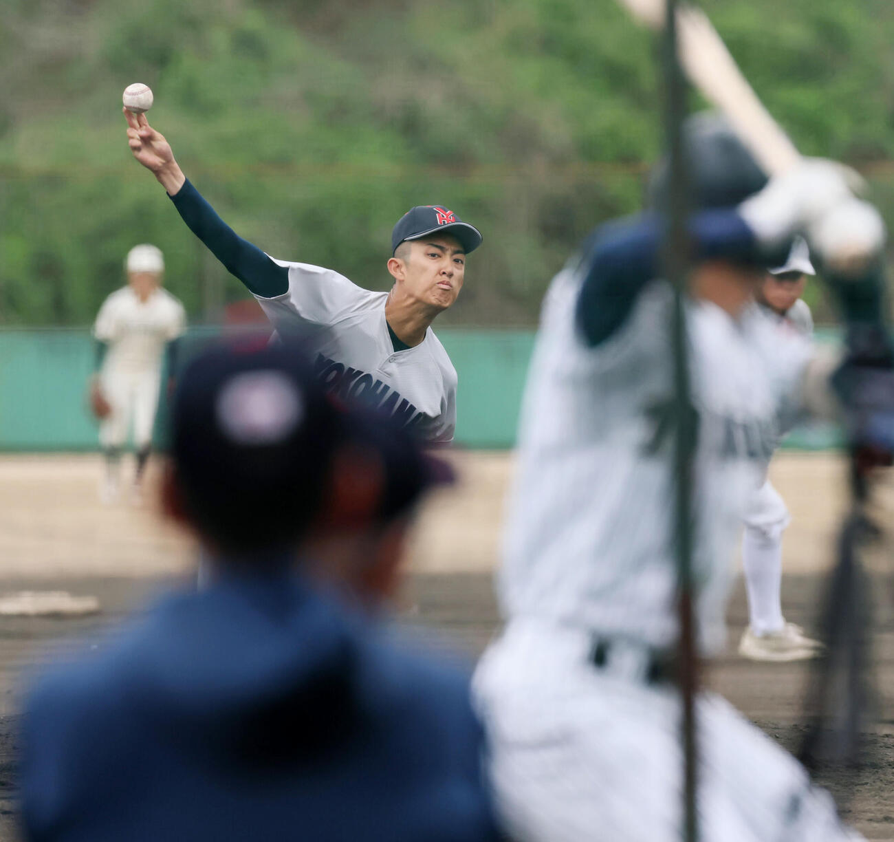 紅白戦に登板した横浜・織田（撮影・加藤哉）