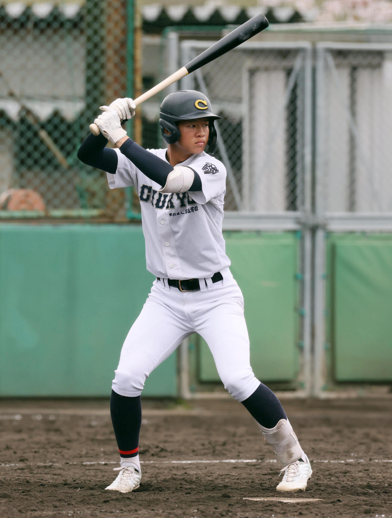 中京・鈴木の打撃フォーム、構え（撮影・加藤哉）