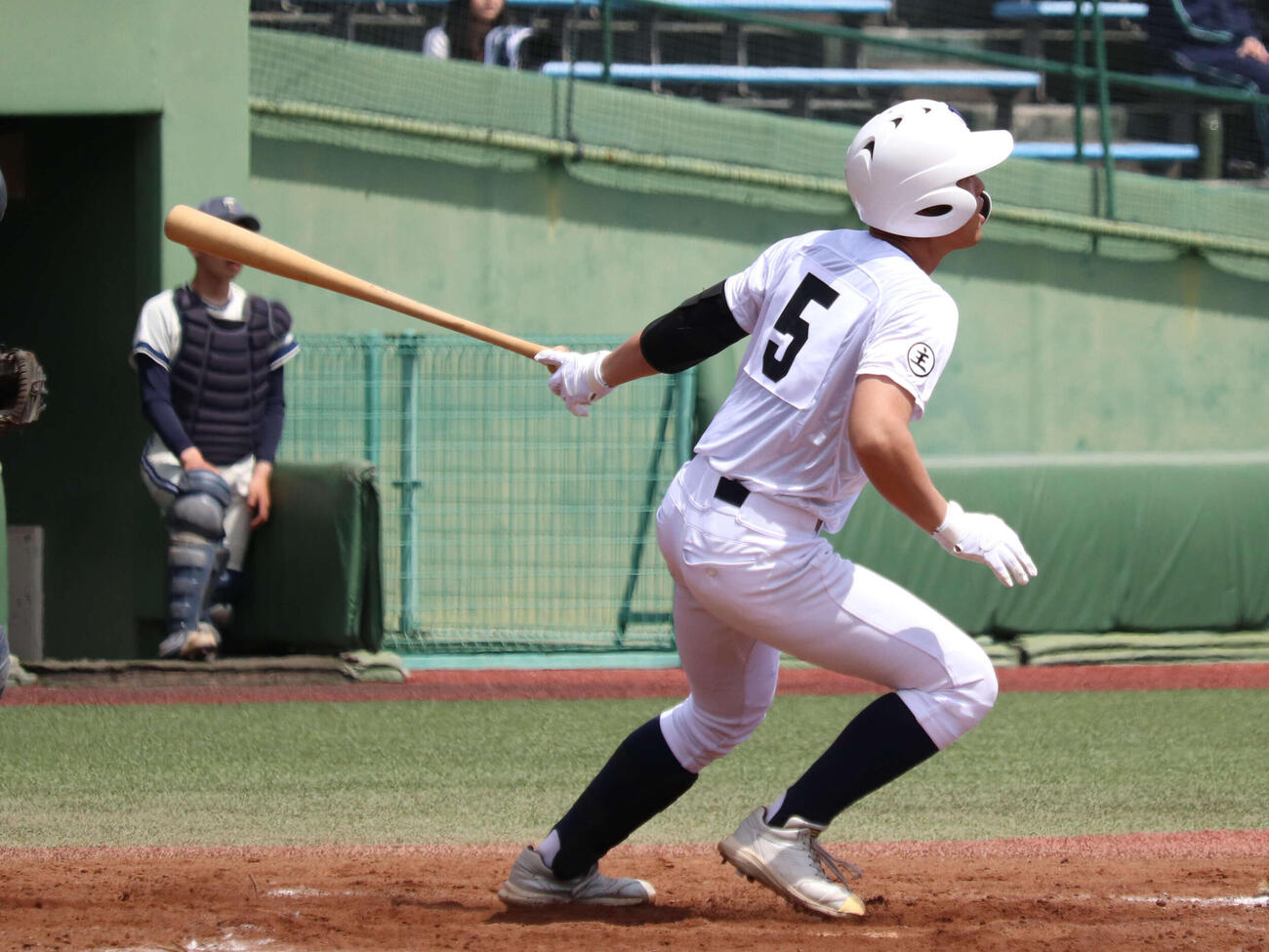 1回、無死満塁から中越え適時三塁打を放った佐野日大、中村の打撃（撮影・保坂淑子）