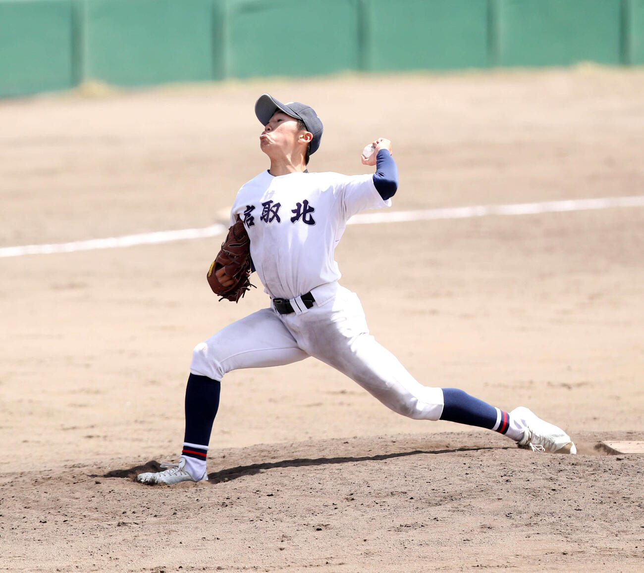 名取北対仙台南　名取北・佐久間啓心投手が2番手で登板した＝2026年4月22日