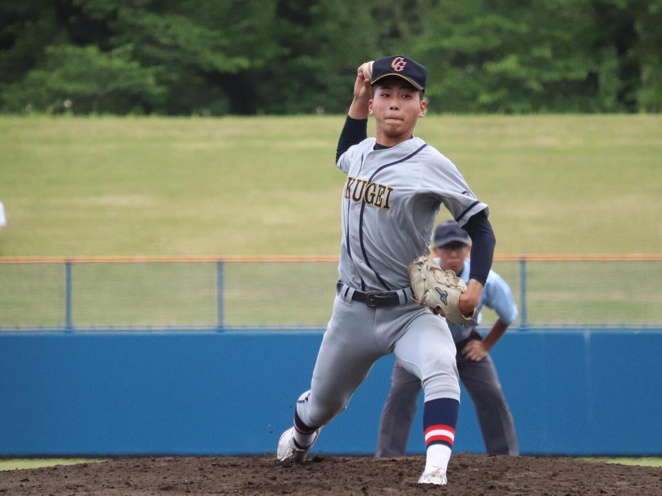 春季千葉大会　千葉学芸対学館浦安　千葉学芸、先発の中野歩