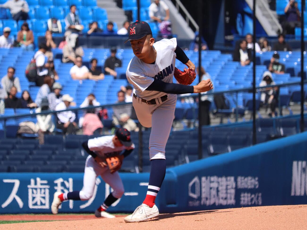 春季神奈川大会　準決勝　桐光学園対横浜　横浜、先発の織田翔希