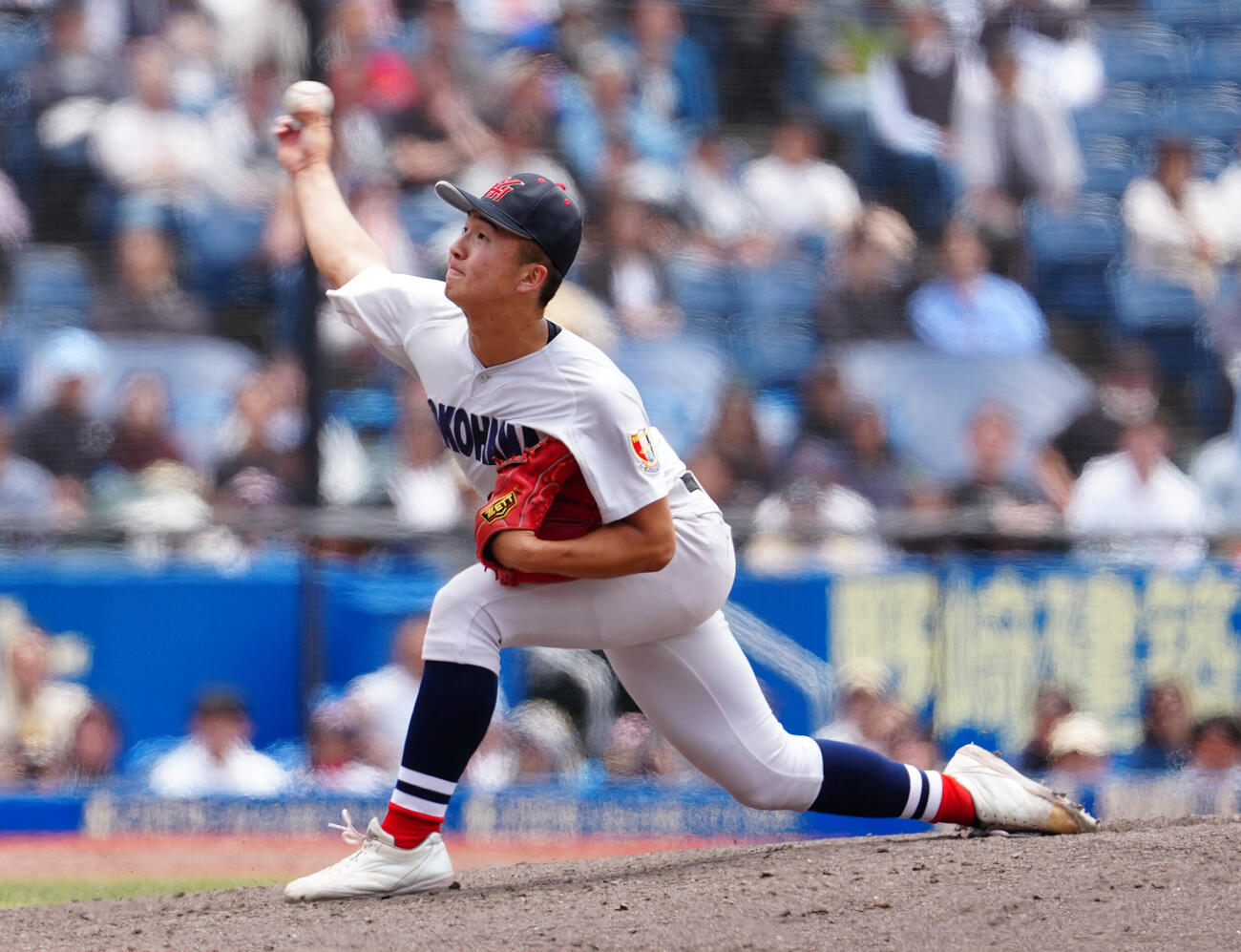 高校野球春季関東大会　準決勝　山梨学院対横浜　9回表から3番手で登板した横浜・池田聖摩（撮影・鈴木みどり）＝2026年5月23日