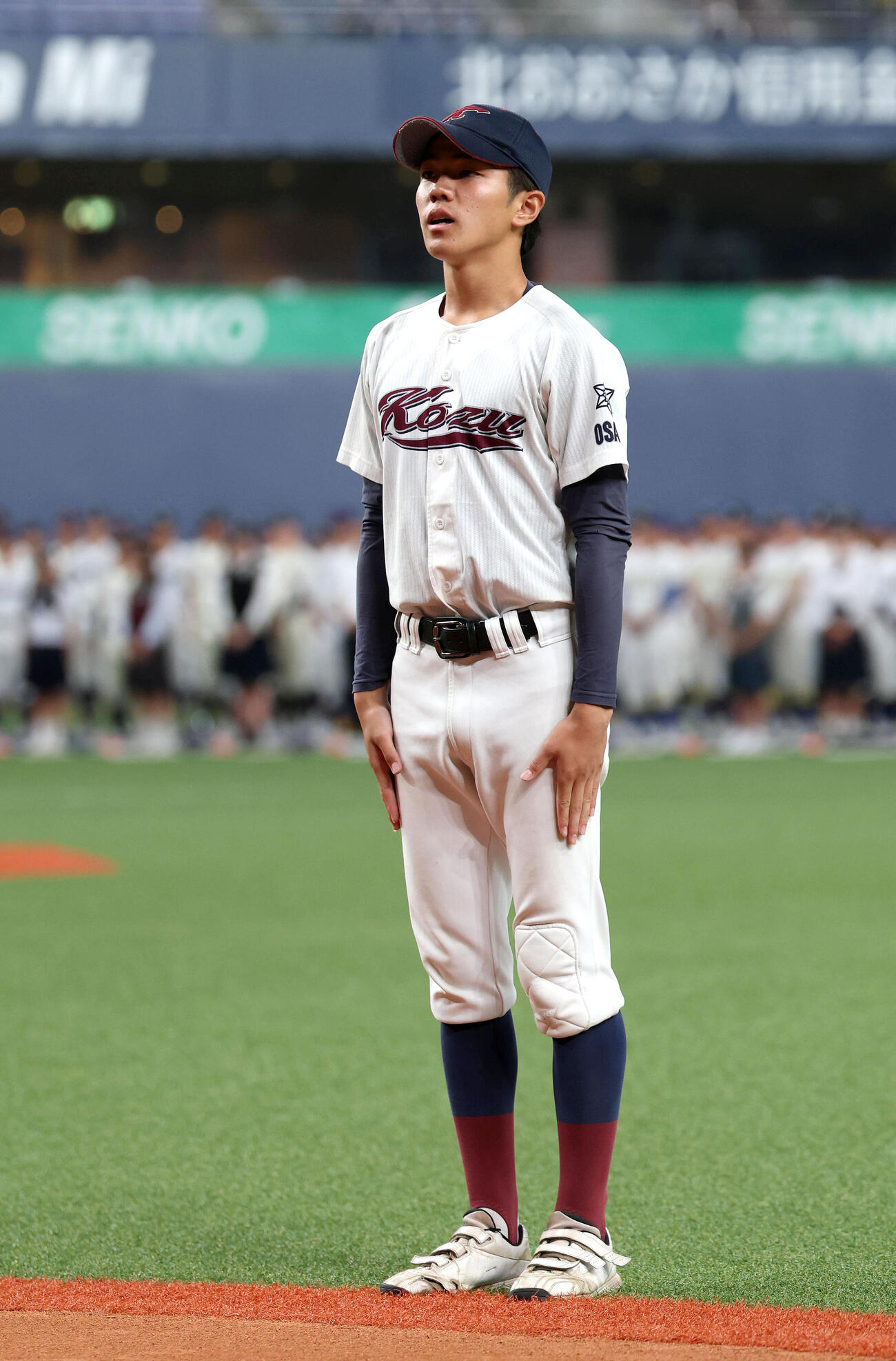 高校野球大阪大会開会式で選手宣誓する高津荒賀奏人主将（撮影・白石智彦）