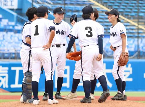 【高校野球】全員同じユニホームで　助っ人５人と挑んだ葛西南の８年ぶり単独出場／東東京