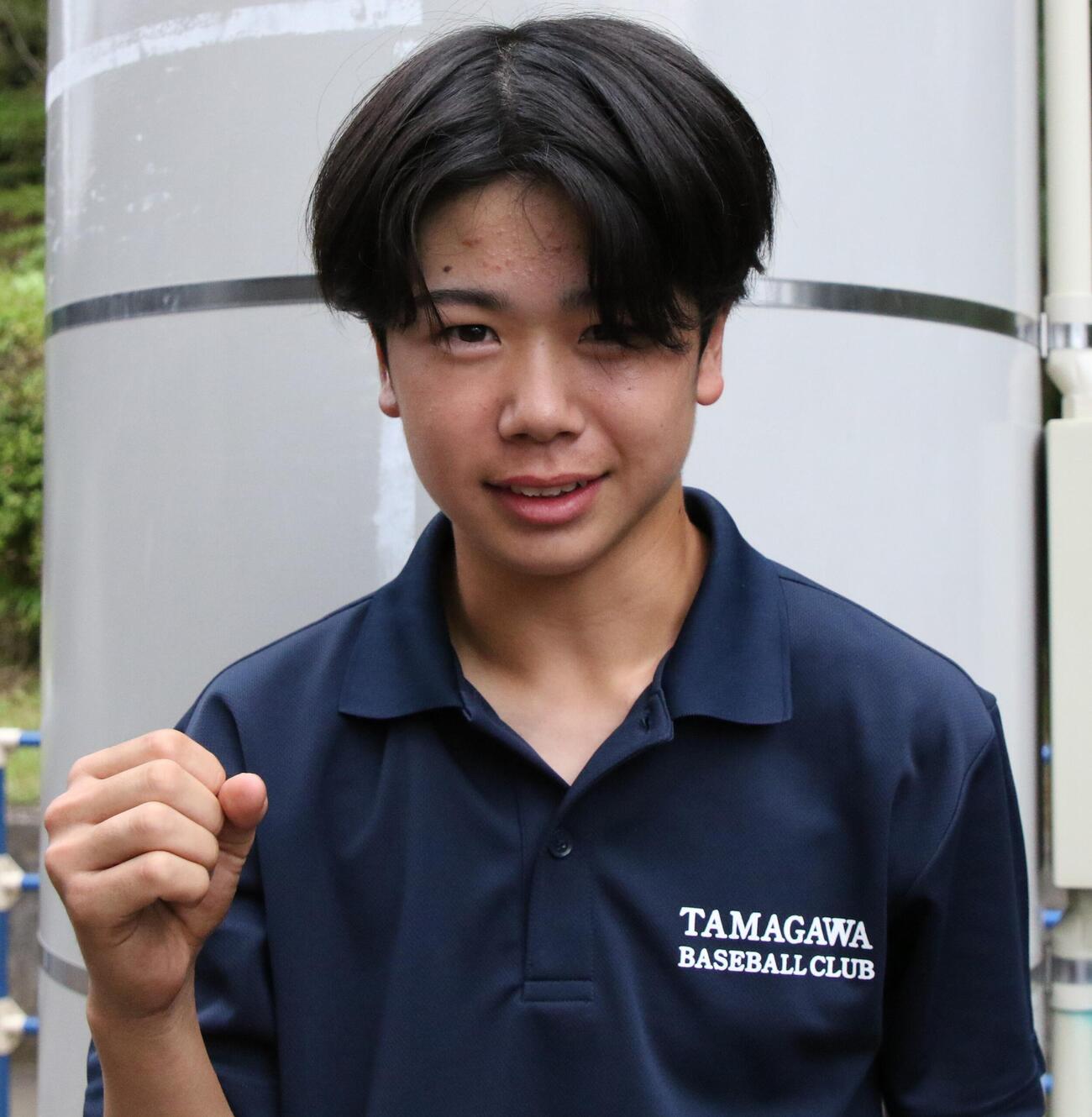 決勝打を放った玉川学園・野尻月之丞（撮影・田島優大）
