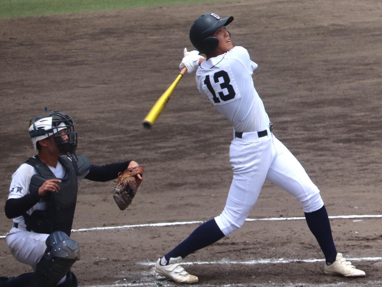 第108回全国高校野球滋賀大会　1回戦　玉川対大津商　大津商の7番DH・板倉司（2年）（撮影・中島麗）