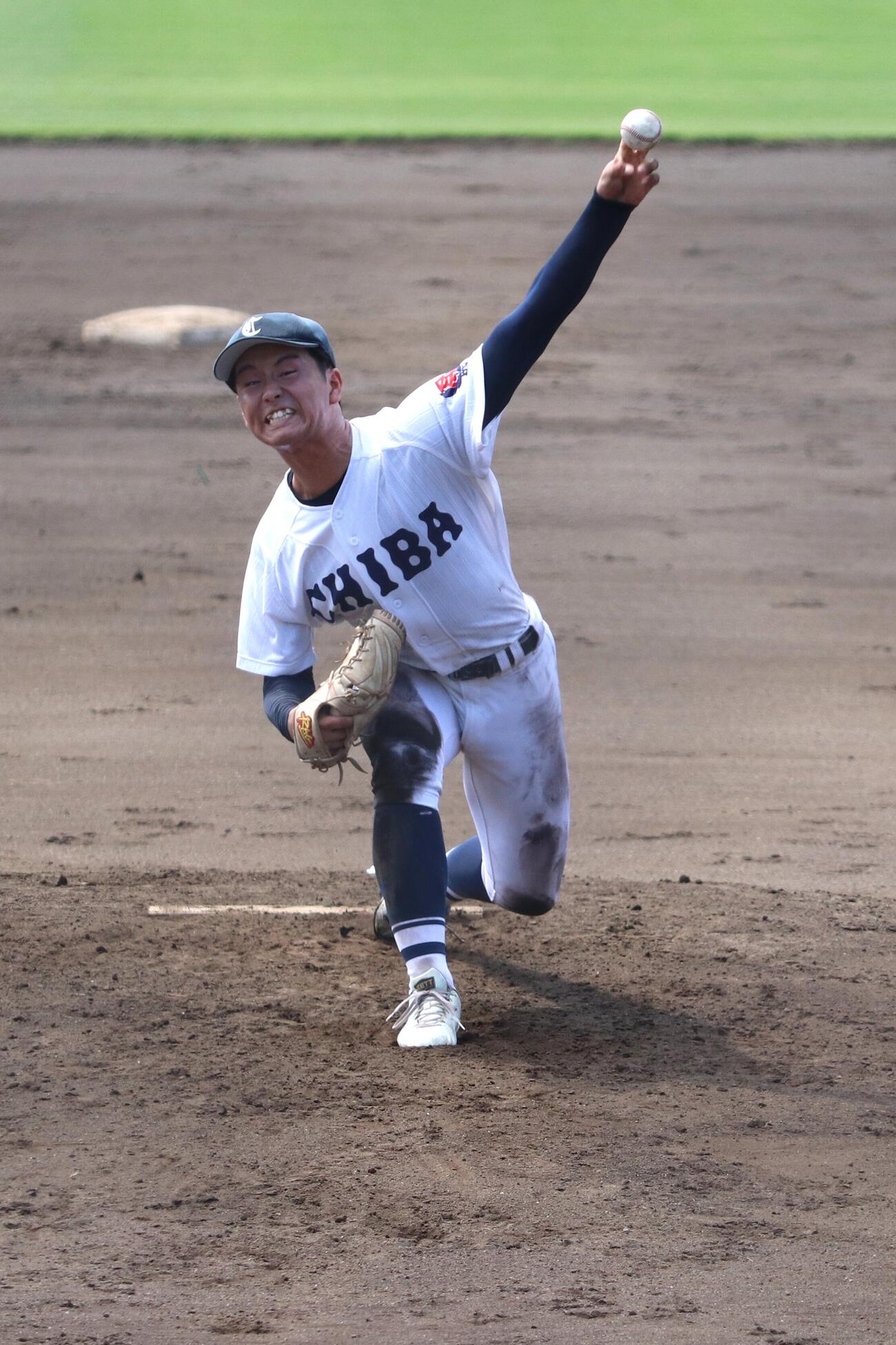 千葉大会1回戦　我孫子二階堂－県千葉　力投する県千葉先発の加賀谷一（撮影・服部航大）