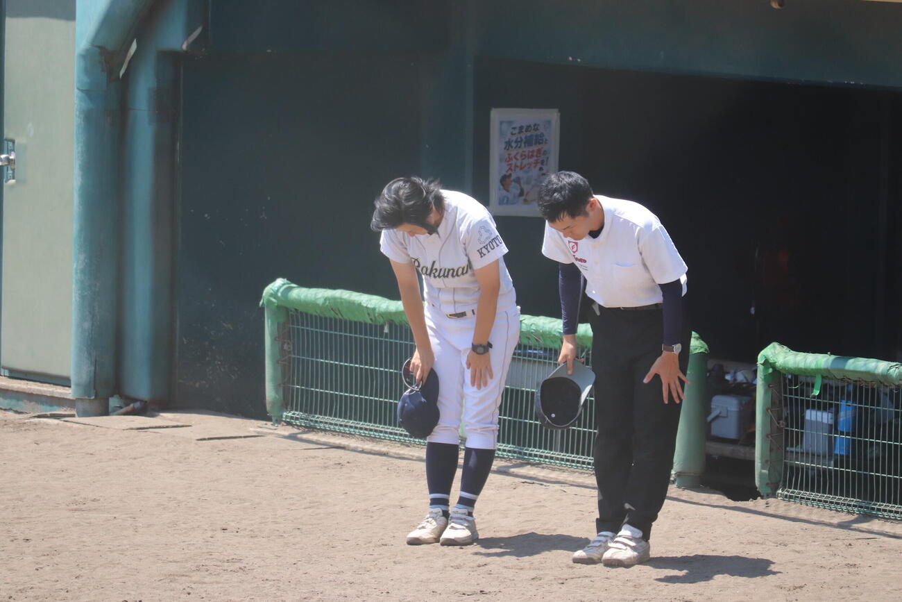 洛南は初戦敗退となり、西日本唯一の女性監督である山村さんは12年目の節目で退任となった