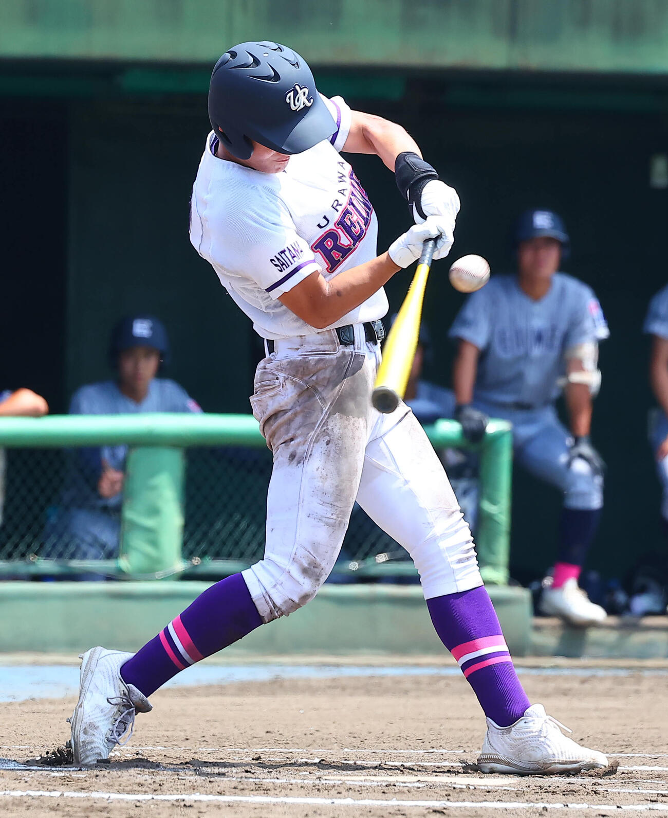 叡明対浦和麗明　6回表浦和麗明2死一、二塁、2点適時三塁打を放つ横山建太朗（撮影・野上伸悟）