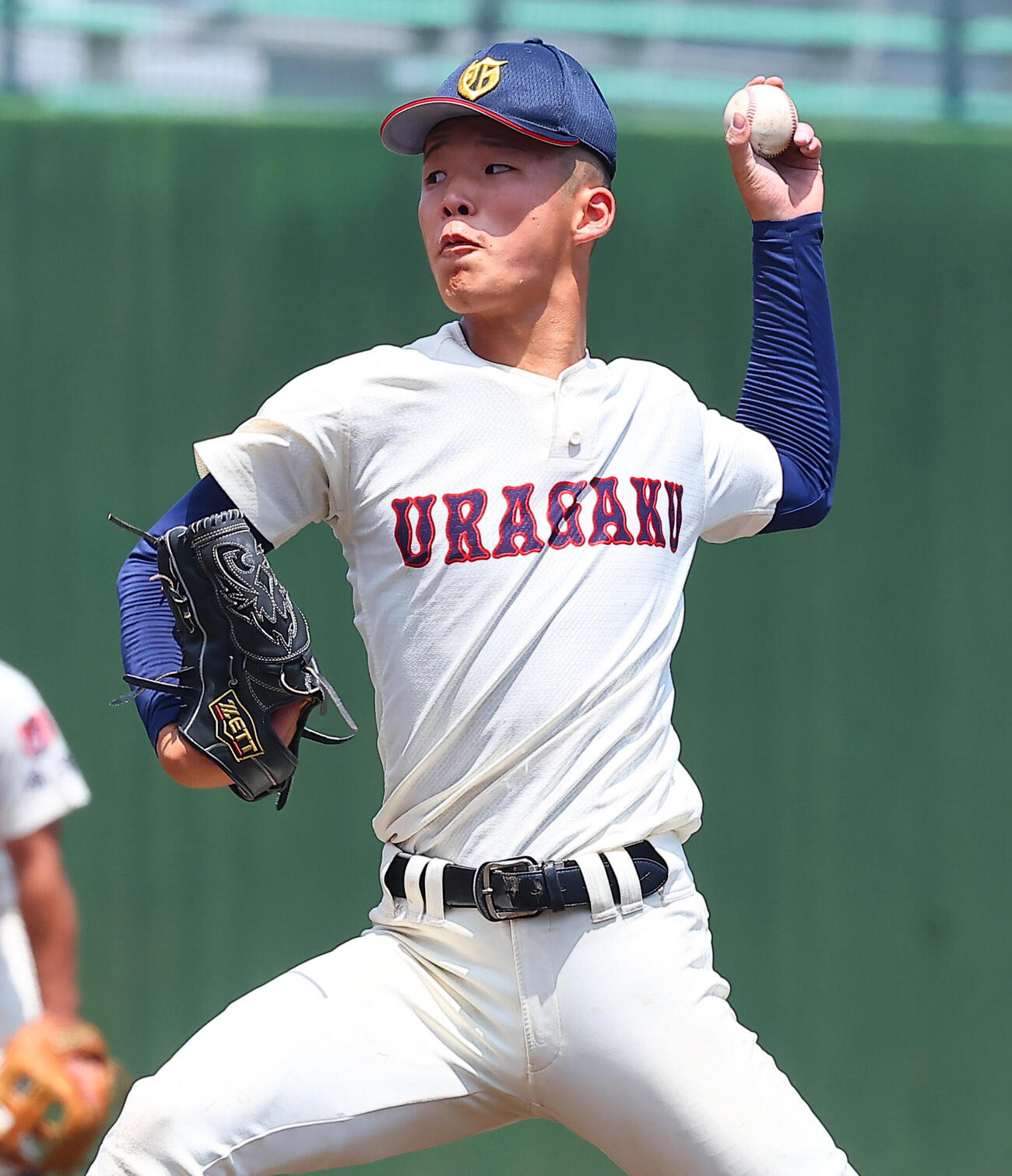 本庄東対浦和学院　力投する浦和学院・佐々木蓮也（撮影・野上伸悟）