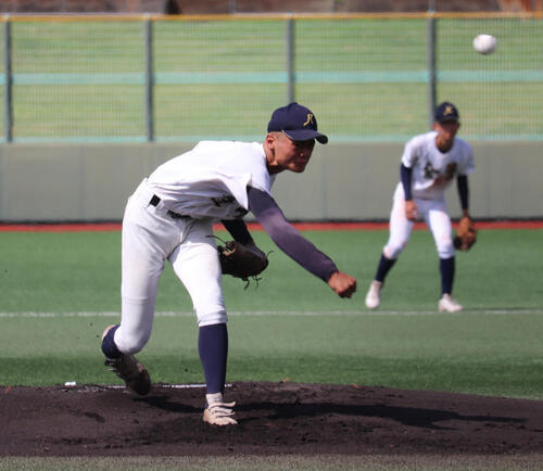 【高校野球】金光大阪２年生エース猪井朝陽が５回完全でコールド勝ち／大阪
