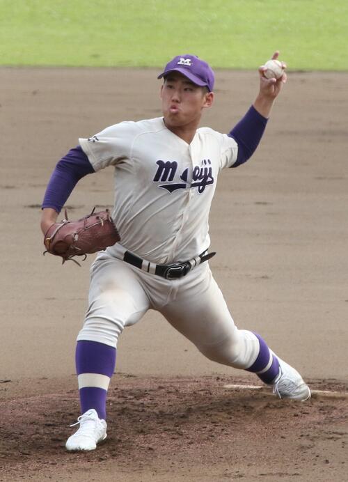 【高校野球】明大八王子・伝統応援「神風」後押し　２年生コンビ躍動で初戦突破／西東京
