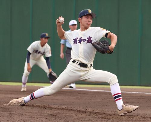 【高校野球】60年ぶりシードの県浦和　渡辺雄太が初完封で白星発進「ホッと…」丸中監督／埼玉