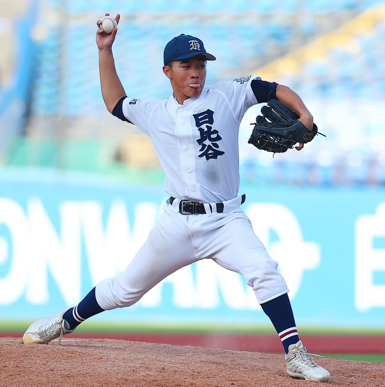 日比谷対開成　日比谷先発の松井佑樹（撮影・野上伸悟）