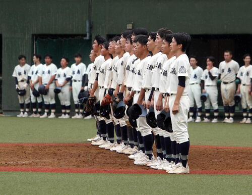 【高校野球】仙台三が夏初戦白星　監督不在の困難乗り越え「人間性の部分でもすごく成長」／宮城