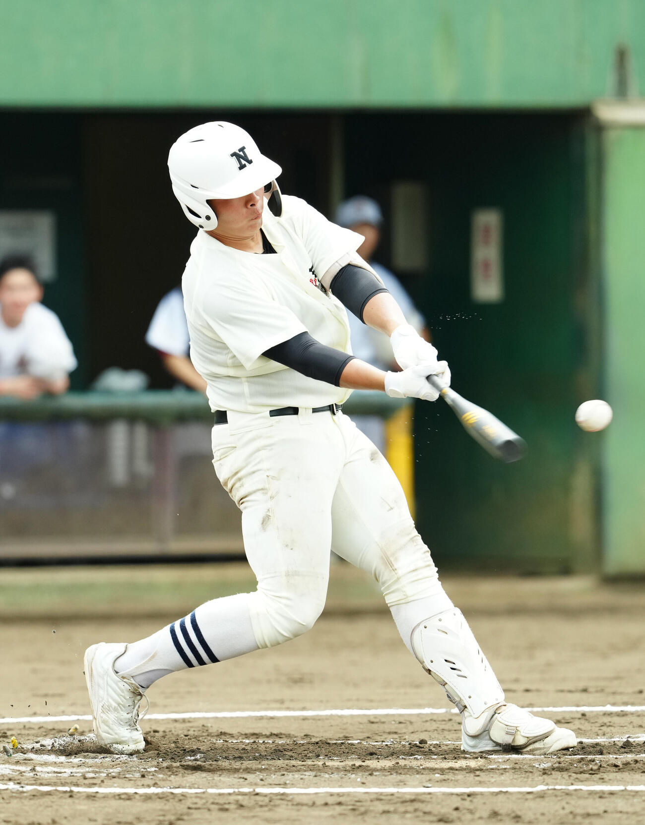 翔陽対日大三　1回裏日大三1死三塁、先制適時二塁打を放つ田中諒（撮影・江口和貴）