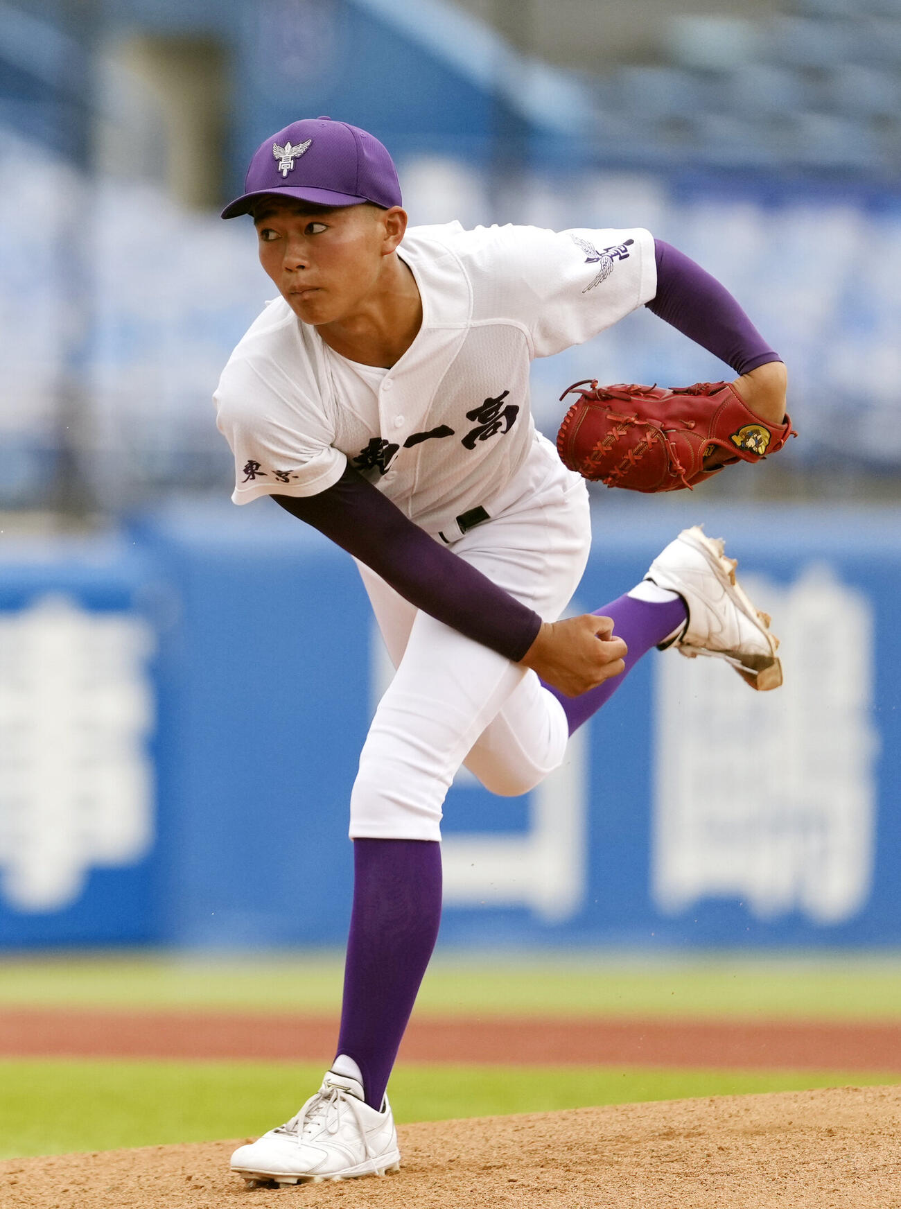 筑波大付対関東一　力投する関東一先発の小林悠太（撮影・小島史椰）