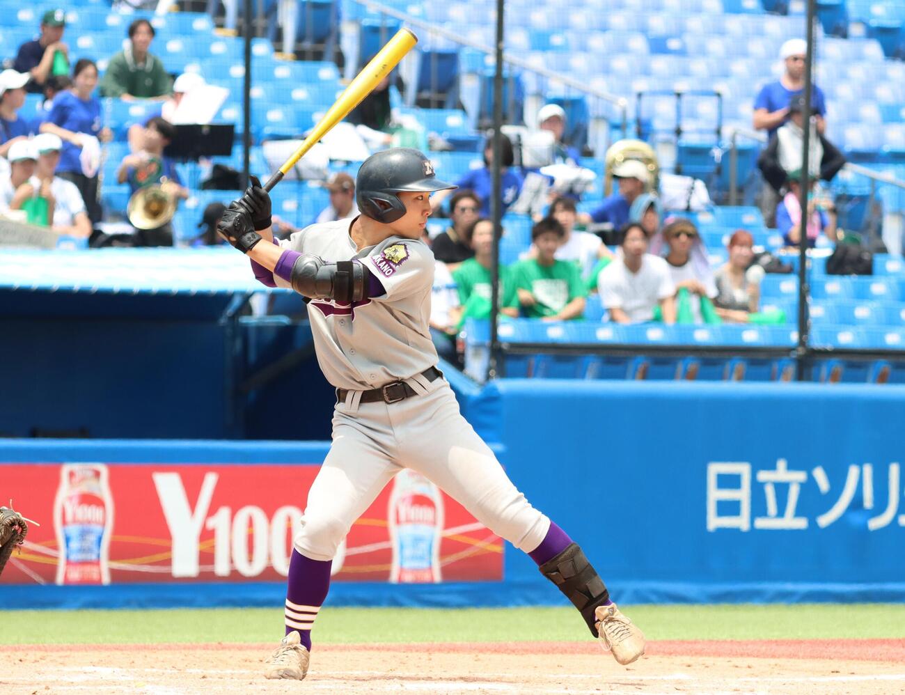 第108回全国高校野球東東京大会　3回戦　明大中野対正則　打席に立つ明大中野・石和田倫太郎（撮影・栗林真菜）