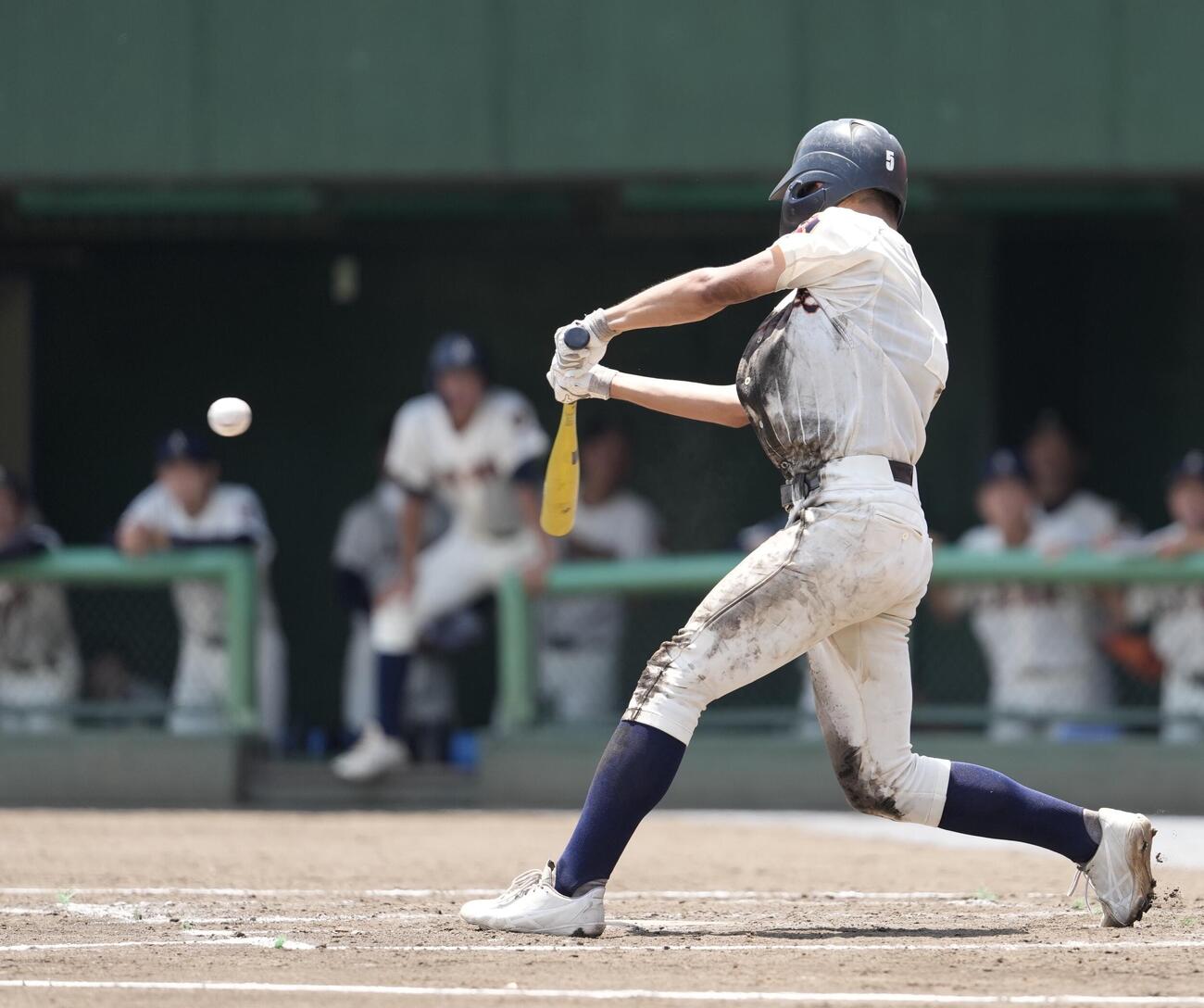 上尾対細田学園　5回表上尾2死三塁、先制適時三塁打を放つ橋本和武（撮影・小島史椰）