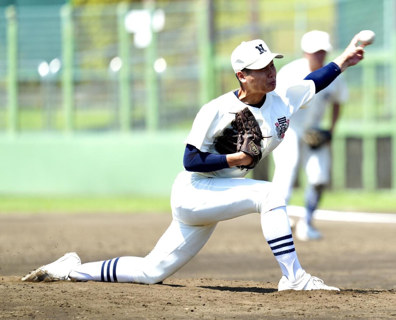 府中西対日大三　日大三2番手の横田航弥（撮影・江口和貴）