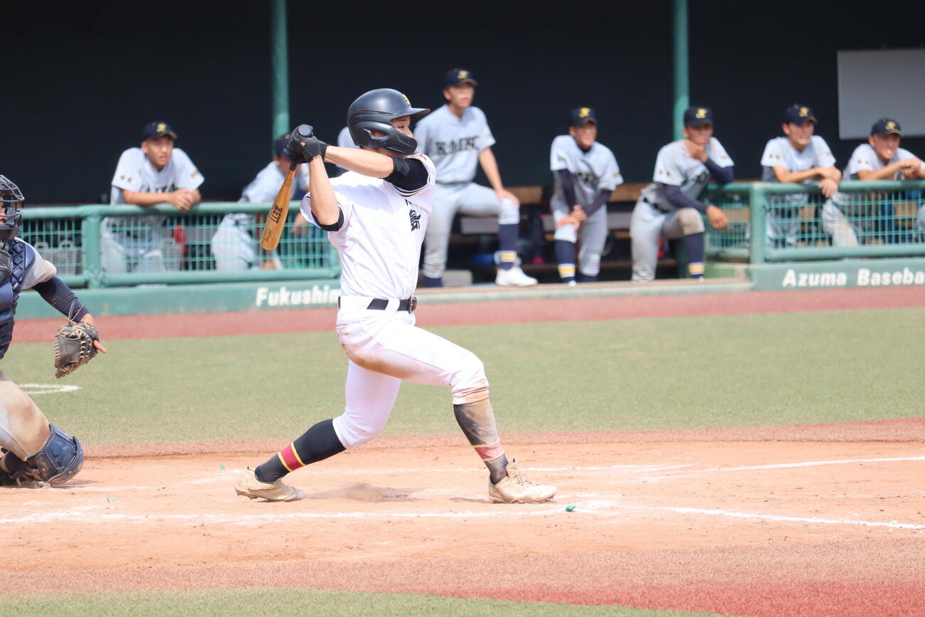 福島対会津工　打席に立つ福島・渡辺昇太（撮影・田口元義）