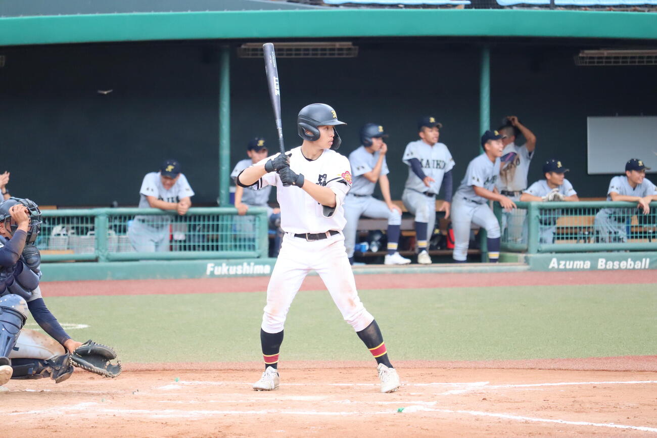 福島対会津工　打席に立つ福島・渡辺敢太（撮影・田口元義）