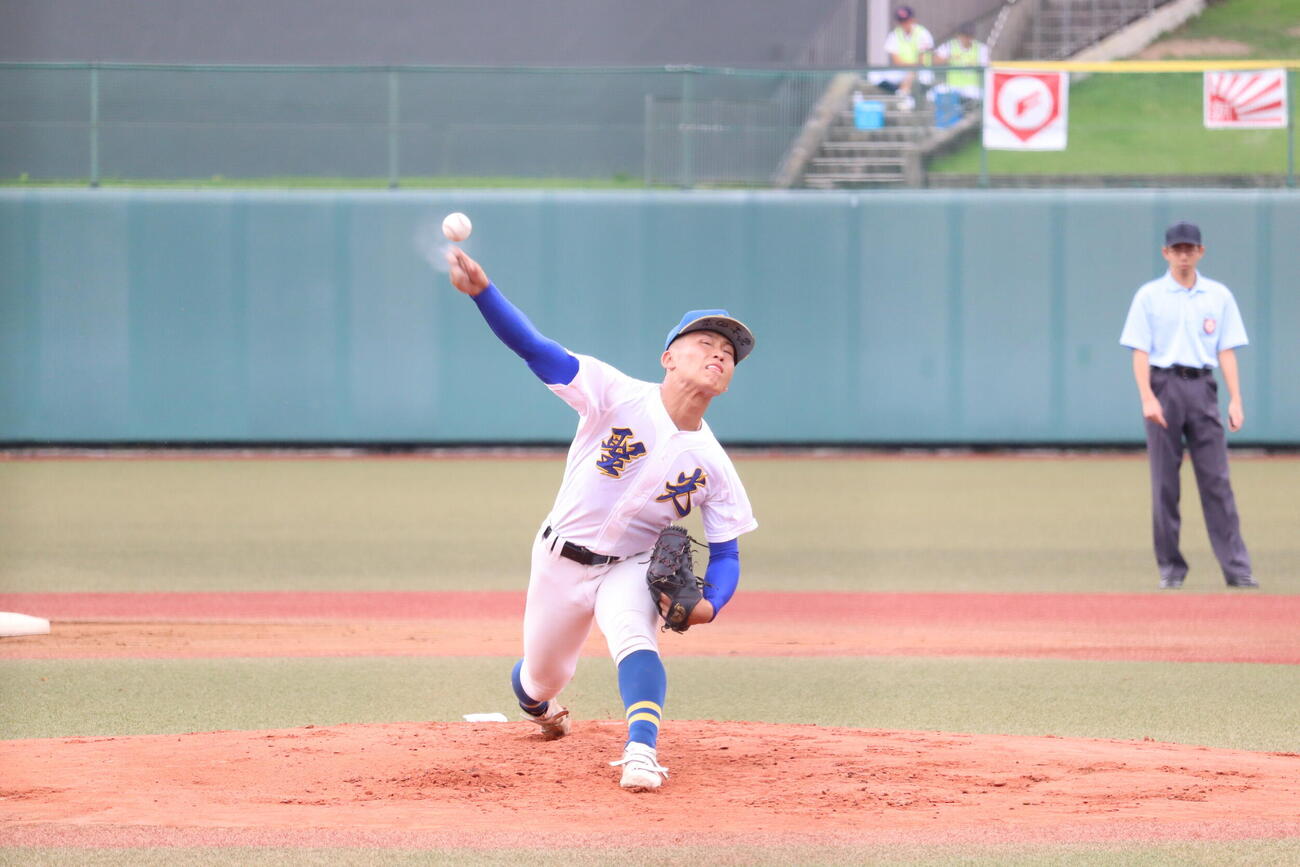 聖光学院対光南　完封した聖光学院・紺野耀大（撮影・田口元義）