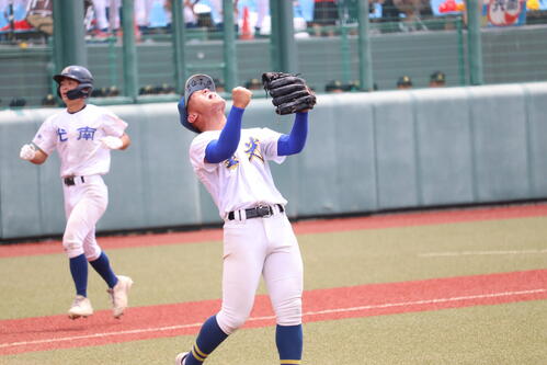 【高校野球】５連覇へ聖光学院が初戦突破　昨夏４強の難敵・光南をエース紺野耀大が完封／福島