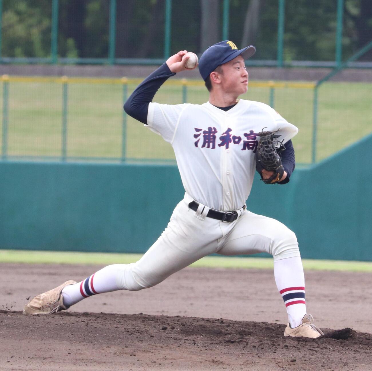 第108回全国高校野球埼玉大会　3回戦　熊谷工対県浦和　先発の県浦和・福本貴也（撮影・会田京叶）