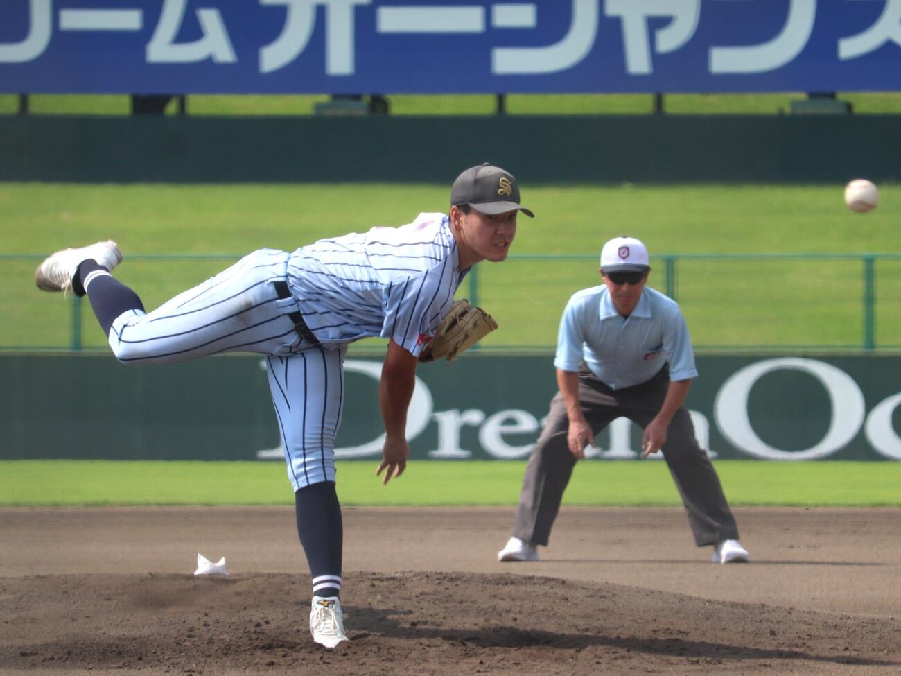宇治山田商対昴学園　昴学園の先発、石川大介投手（撮影・中島麗）