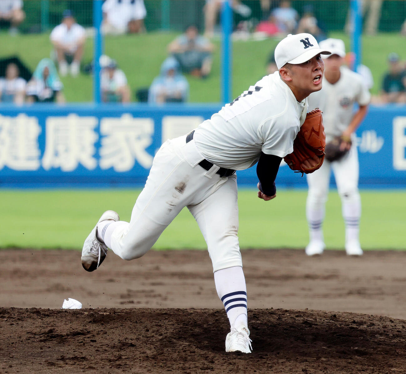 工学院大付対日大三　力投する日大三・根本智希（撮影・山本朝陽）