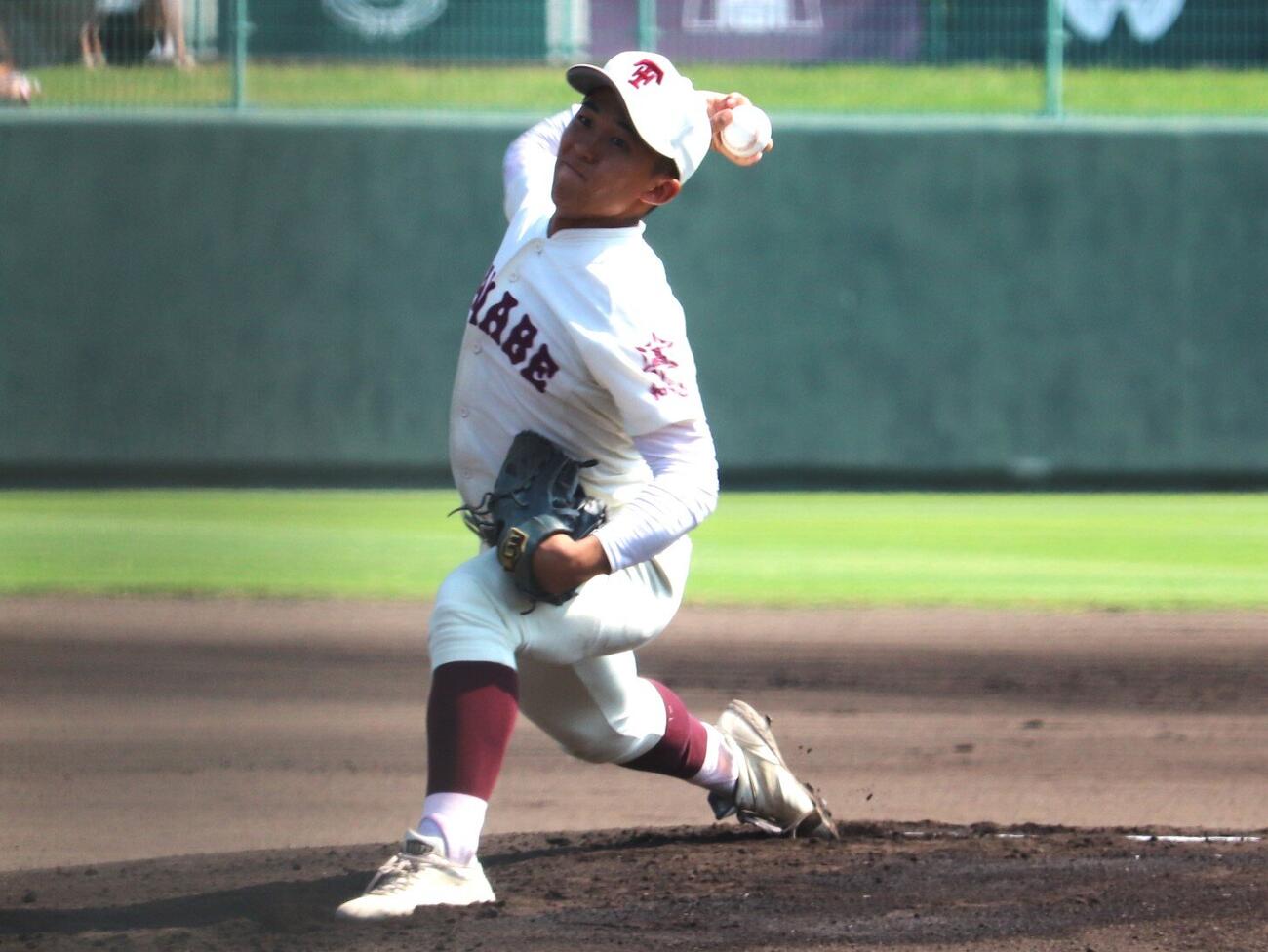 田辺対智弁和歌山　田辺の先発・田中大心内野手。父は同校で指揮を執る田中格監督（撮影・中島麗）