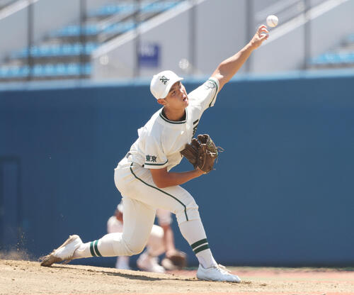高校野球】二松学舎大付が岩倉にコールド勝ち 初回から8得点 岡野大陽