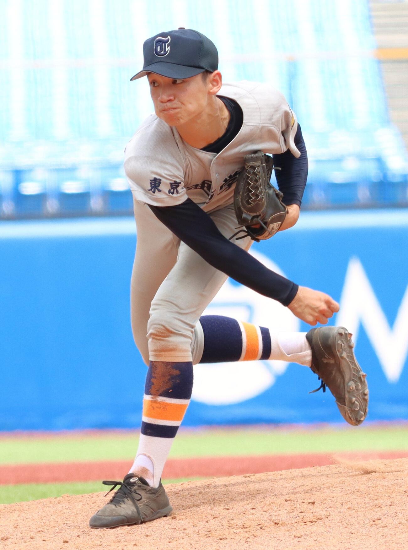 高校野球東東京大会　5回戦　東亜学園対駿台学園　先発した東亜学園・荒井哉汰（撮影・栗林真菜）