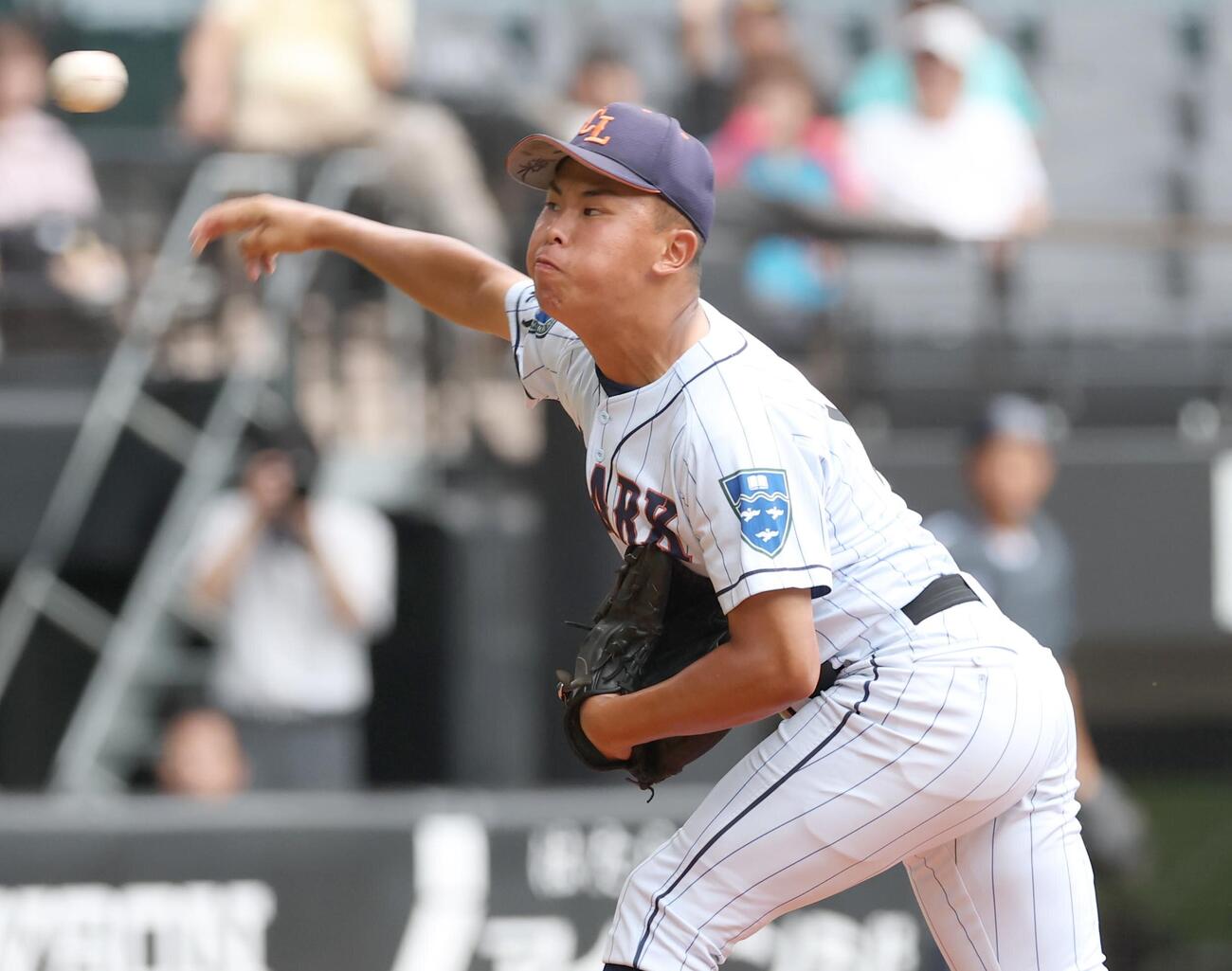 クラーク記念国際対白樺学園　2回途中登板の浅野佑亜（撮影・黒川智章）