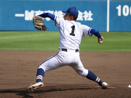 高校野球】霞ケ浦2年ぶり4強 先発の稲山幸汰2安打無失点完投 春の