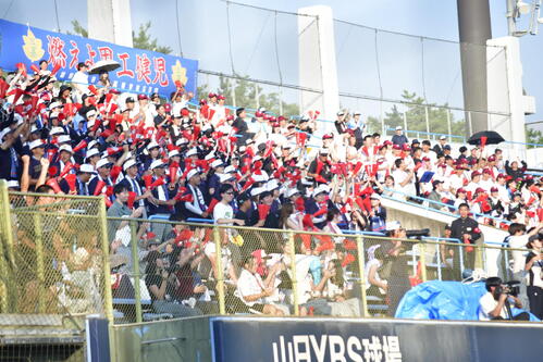 高校野球】東海大甲府が決勝進出、一時6点差の劣勢から逆転勝ち「諦め