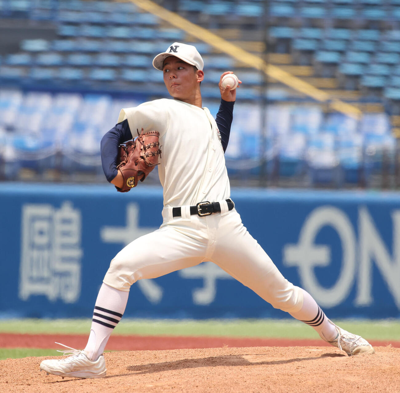 日大三対東海大菅生　先発した日大三・林旺志郎（撮影・柴田隆二）
