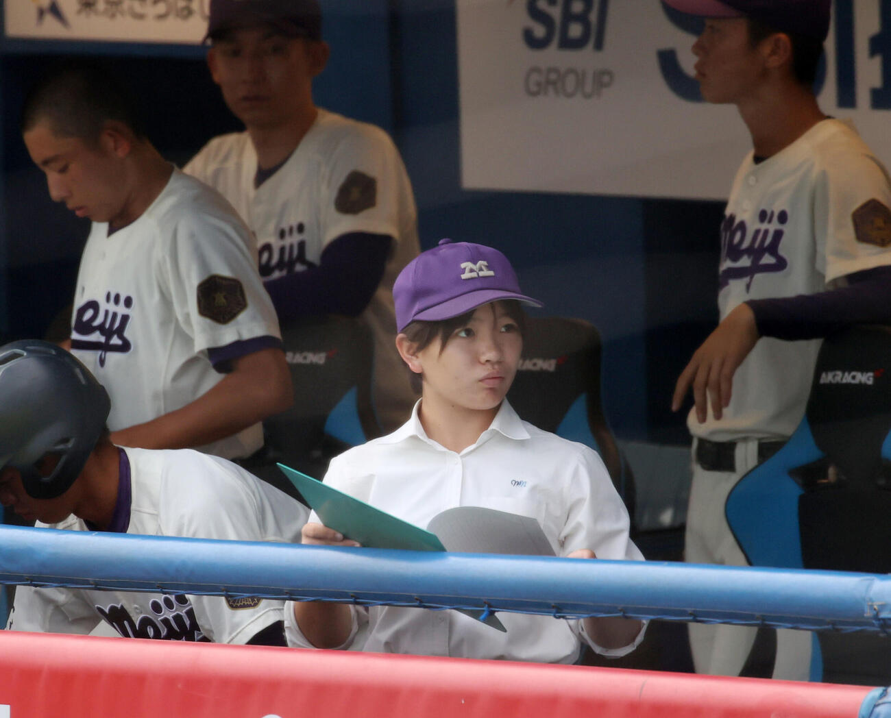 明大八王子対聖パウロ学園　明大八王子初の女子部員・三宅希空（撮影・柴田隆二）