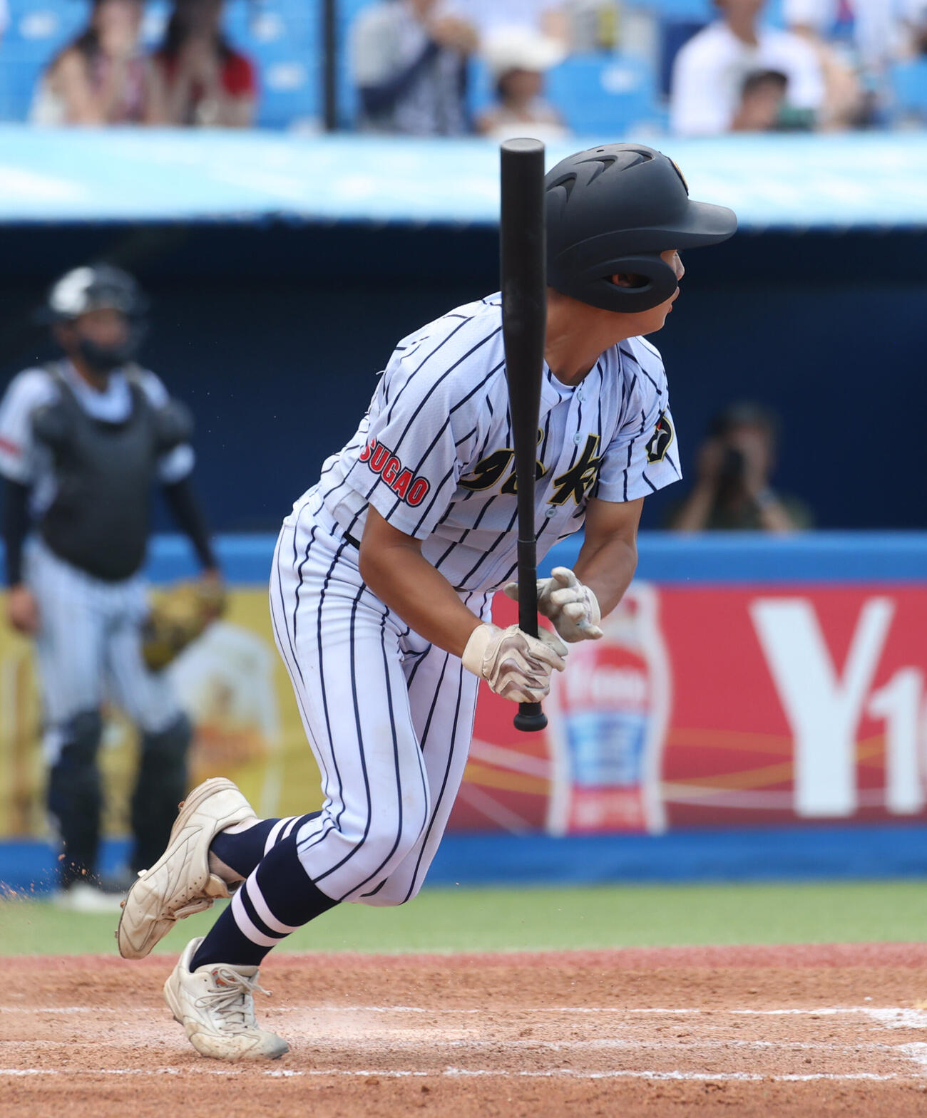 日大三対東海大菅生　6回裏東海大菅生2死三塁、海沢海人は適時二塁打を放つ（撮影・柴田隆二）