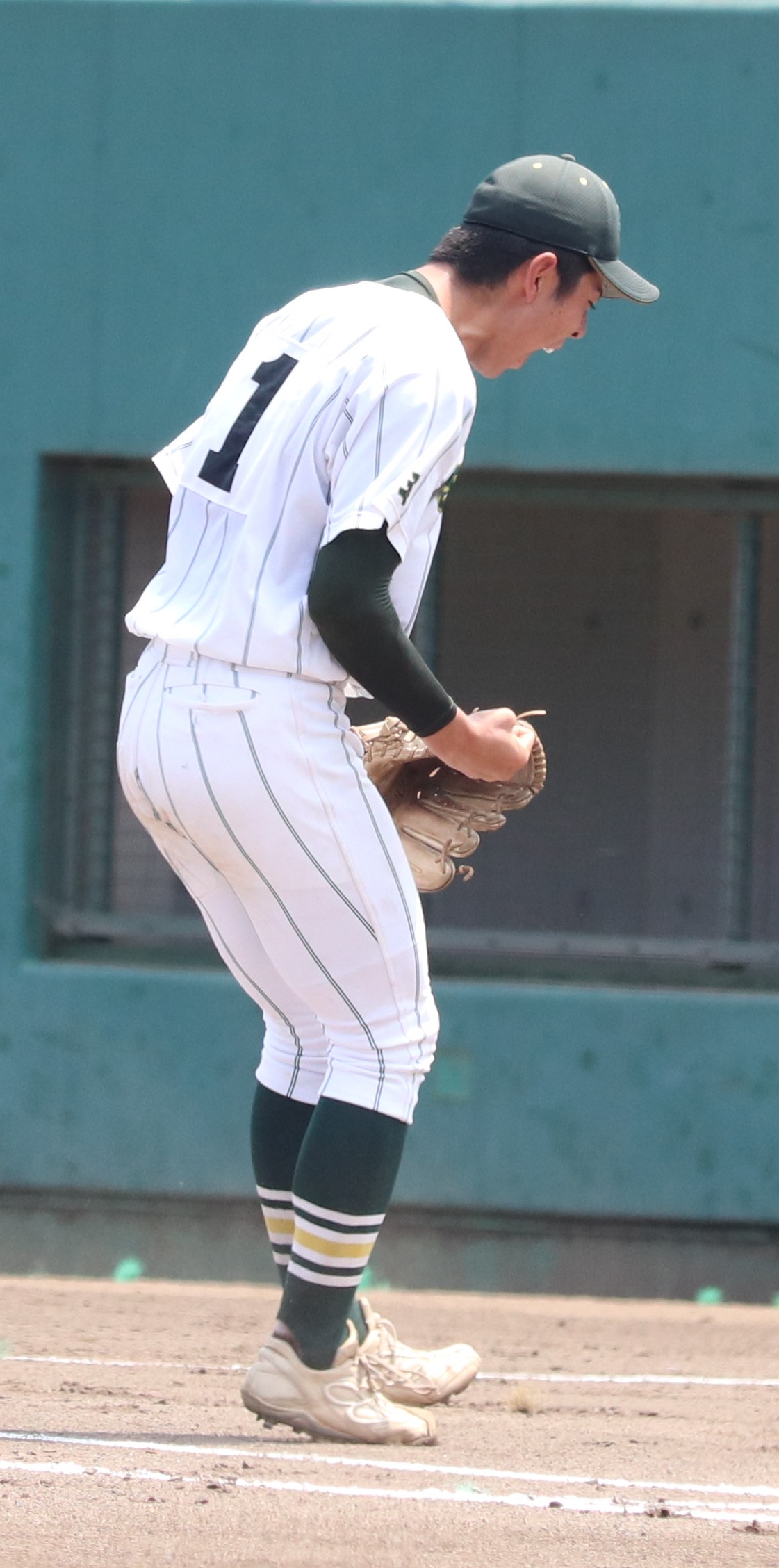 昌平対山村学園　ピンチを抑えガッツポーズする昌平の先発・佐藤佑輝（撮影・会田京叶）