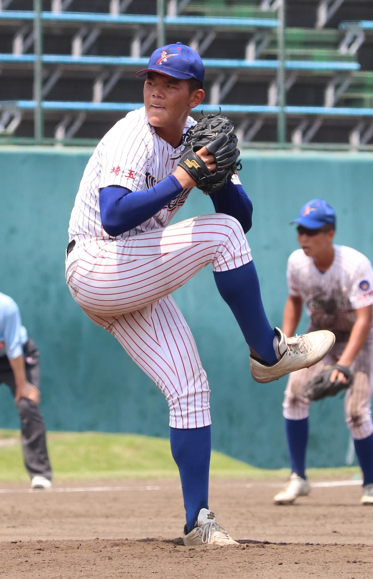 熱投する先発の山村学園・亀田優次郎（撮影・会田京叶）昌平対山村学園