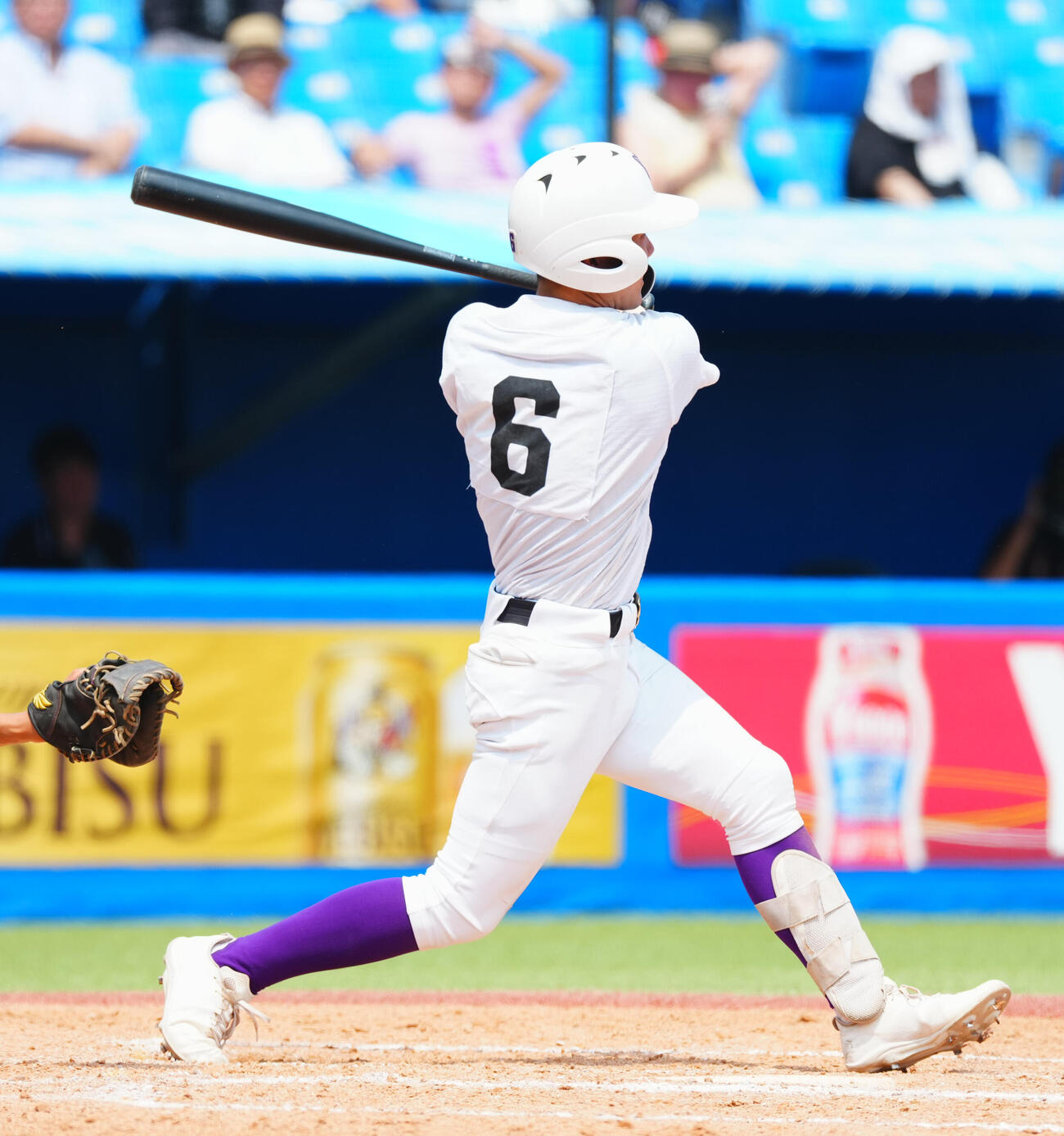 関東第一対錦城学園　9回表関東第一2死一、二塁、3点本塁打を放つ田沢心（撮影・垰建太）