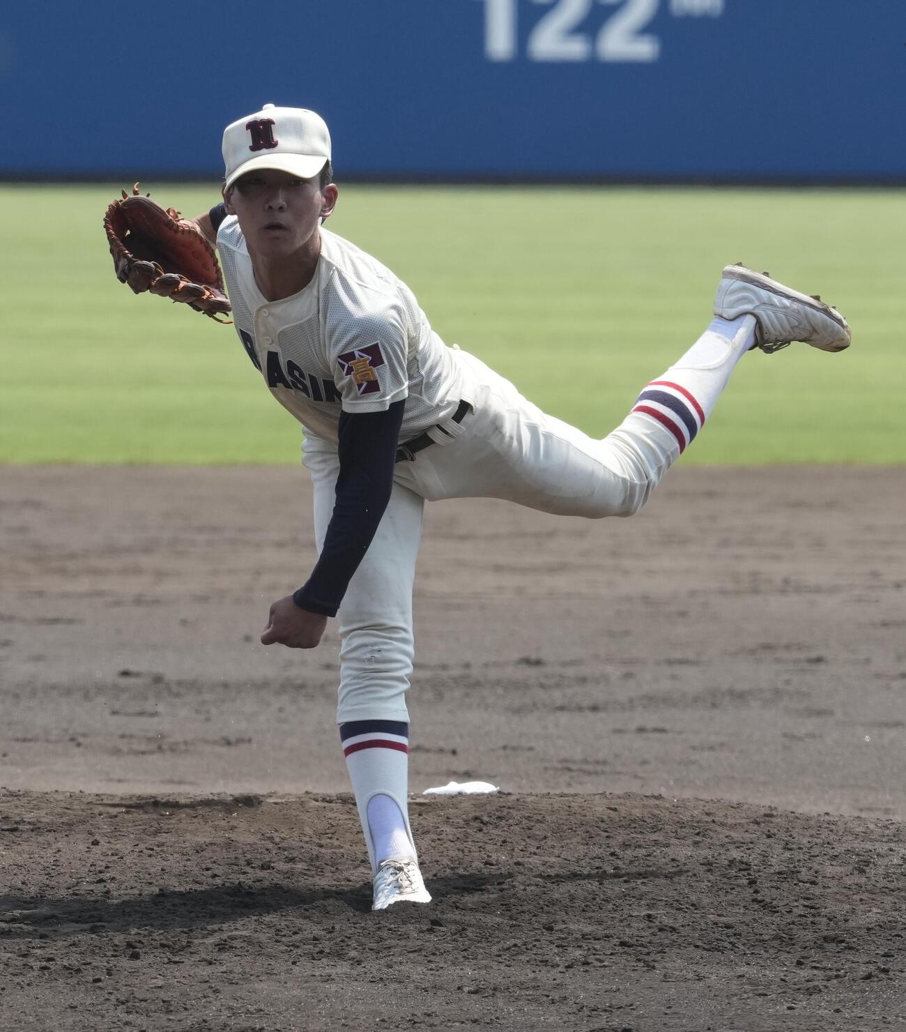 東京学館浦安対習志野　力投する先発の習志野・林響己（撮影・小島史椰）